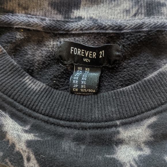 New Forever 21 Oversized Sweater - Picture 3 of 3